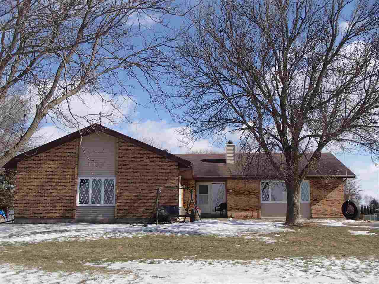 W4614 Burkhalter Rd