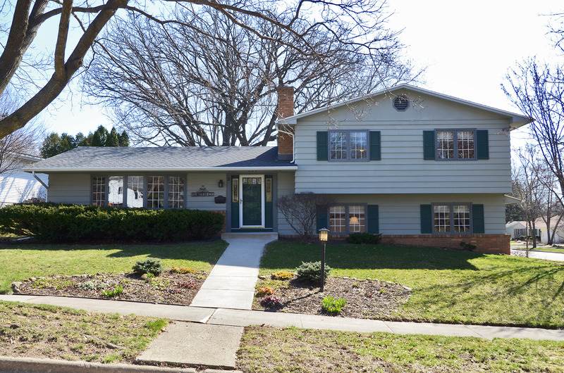 5689 Lincoln Rd