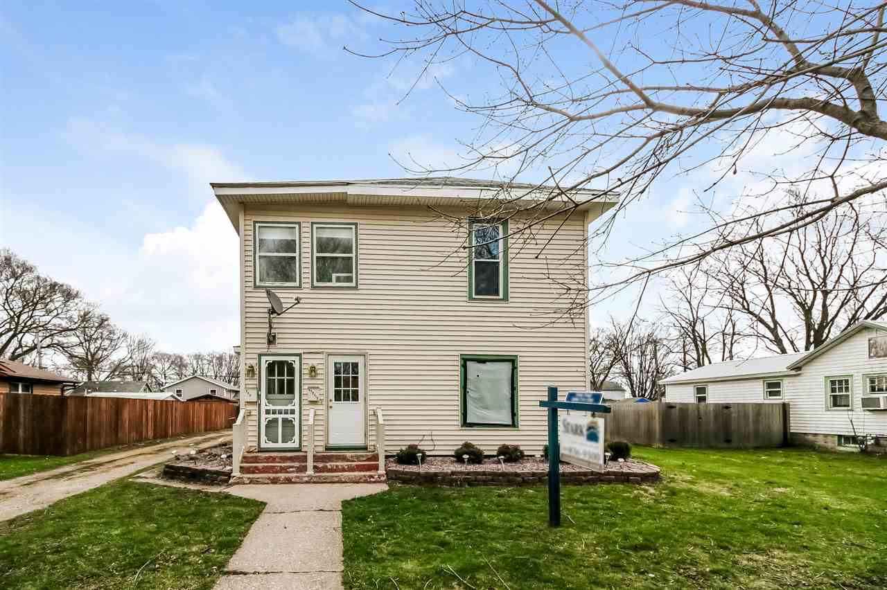 478 Waterman Ct