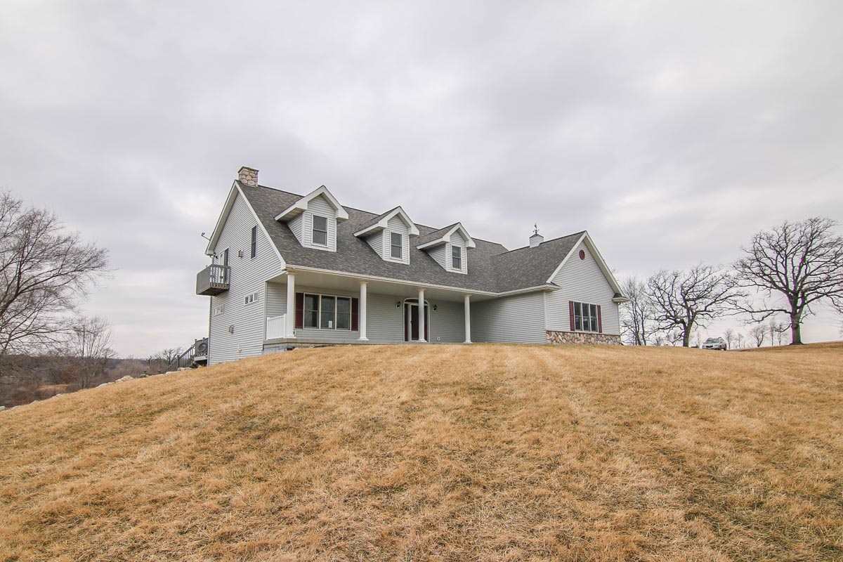 1136 Winged Foot Dr