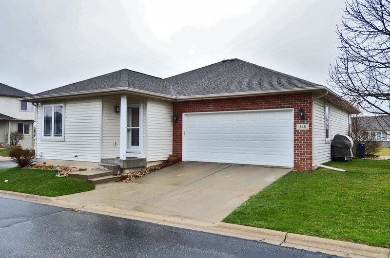 548 Lexington Dr