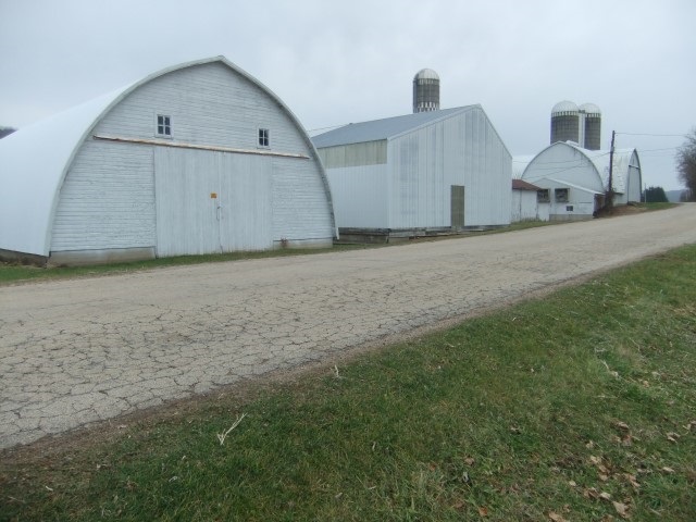 S10385 Paulus Rd, Plain, WI 53577