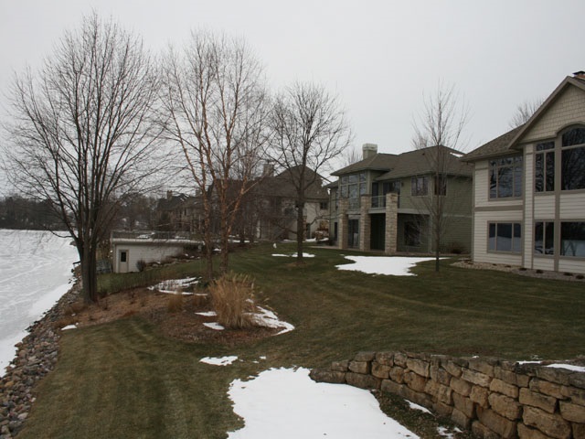 E12227 WATER'S EDGE CT, Prairie Du Sac, WI 53578
