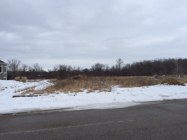 2000 Meadow Dr