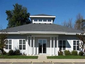 421 E Main St
