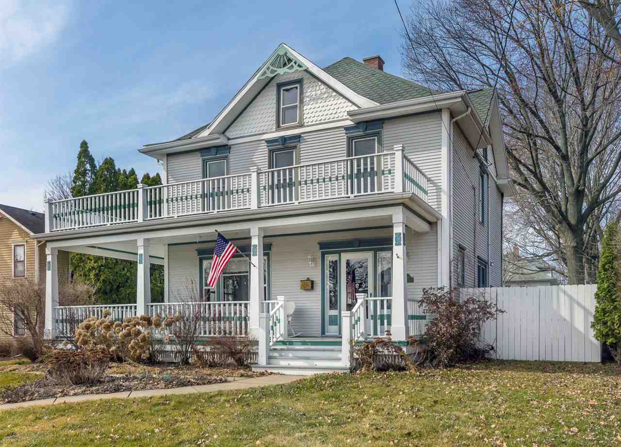 200 N Page St