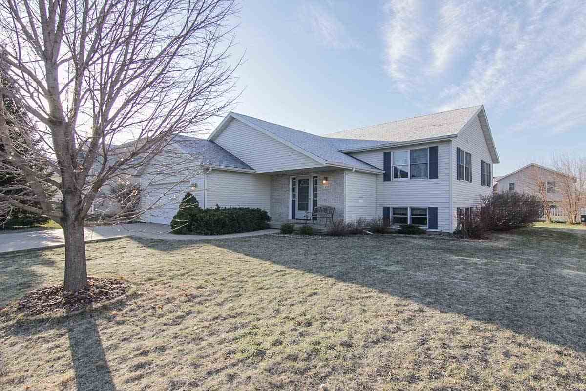 2118 Carl Ave