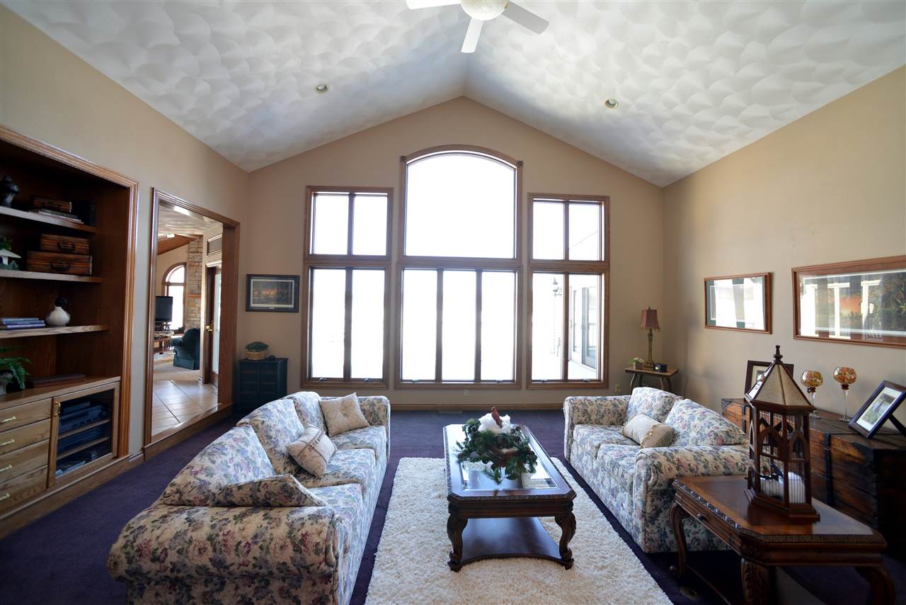 999 S BIRD ST, Sun Prairie, WI 53590