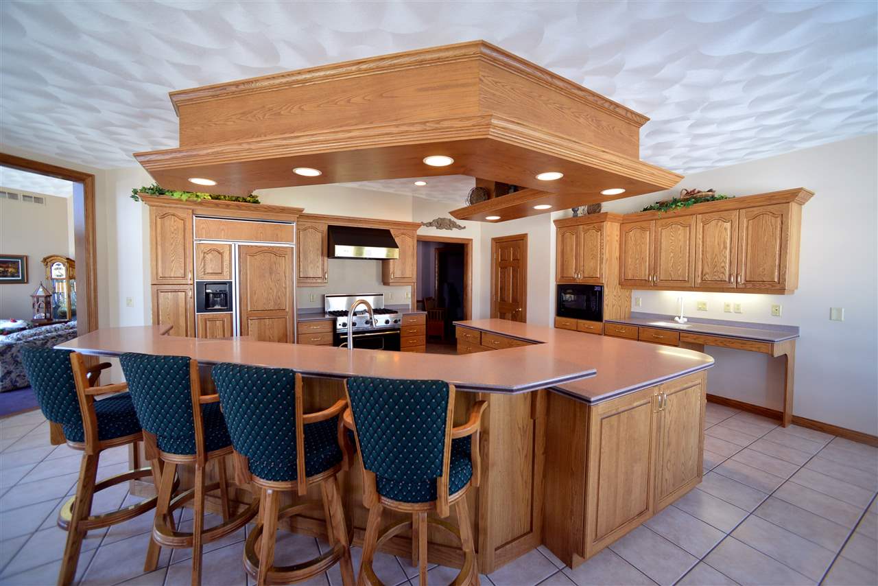 999 S BIRD ST, Sun Prairie, WI 53590
