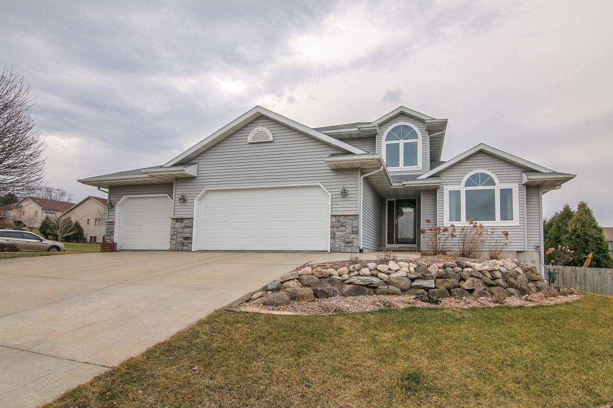 2257 Manley Dr