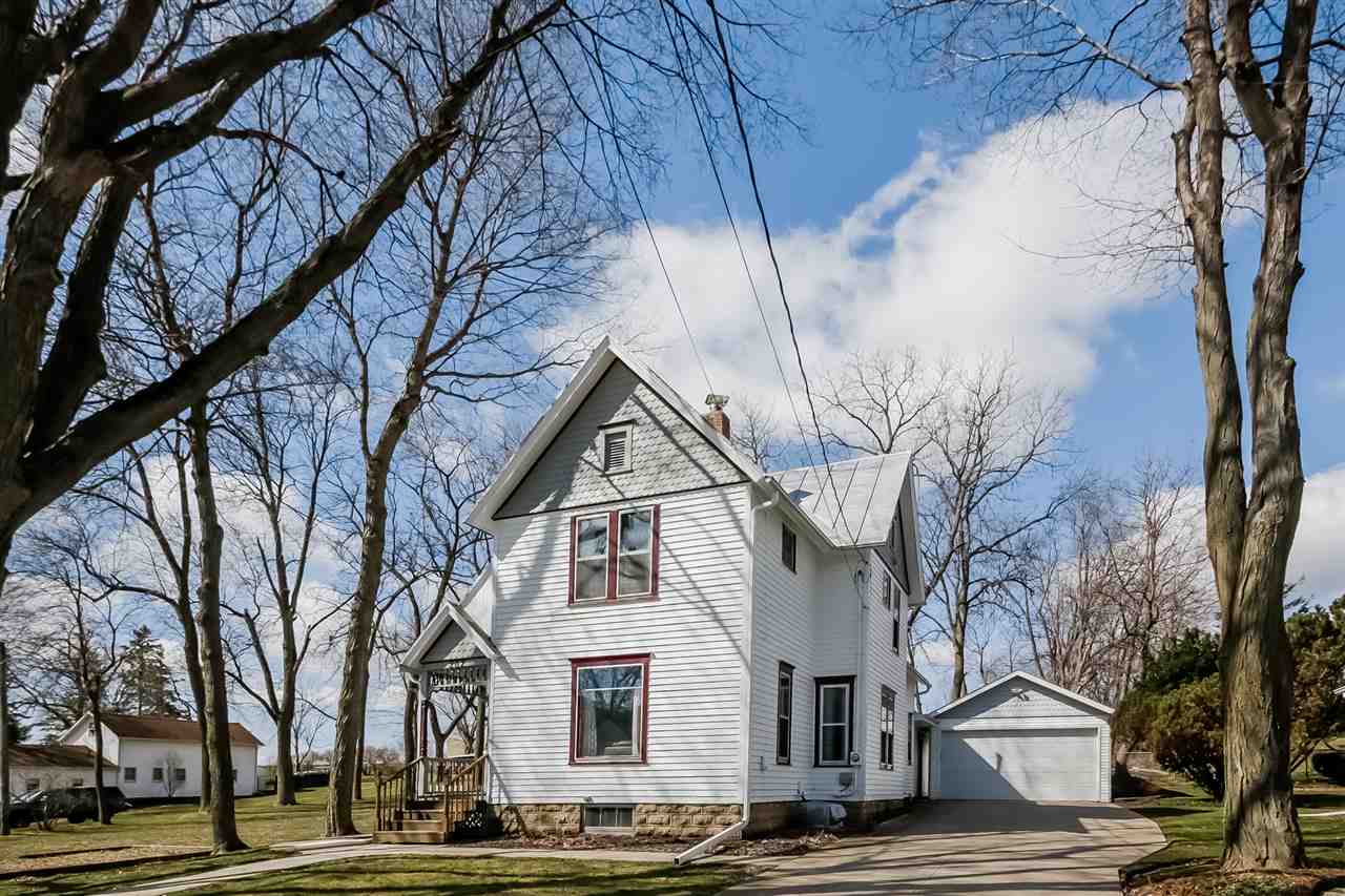 1454 Thoreau Dr