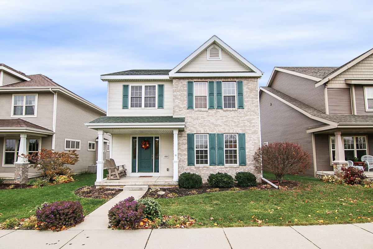 1454 Thoreau Dr