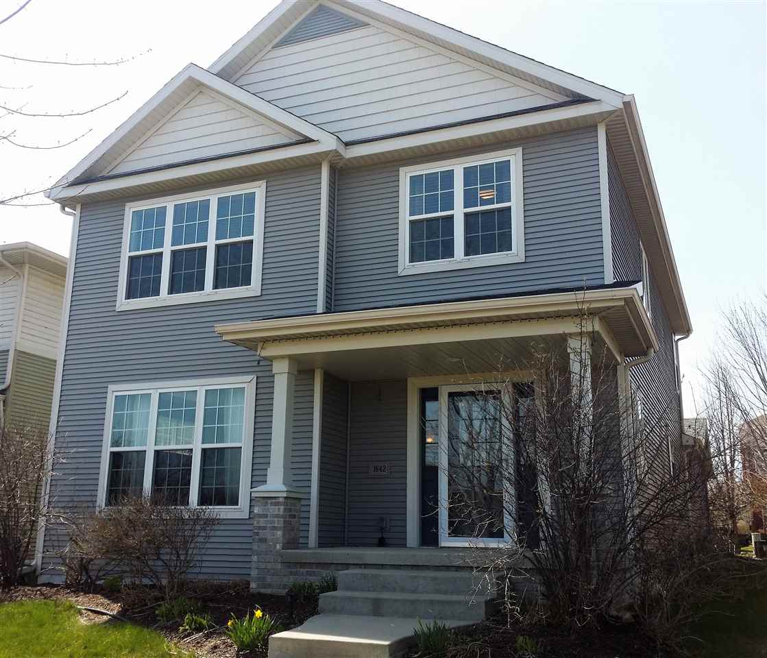 1454 Thoreau Dr