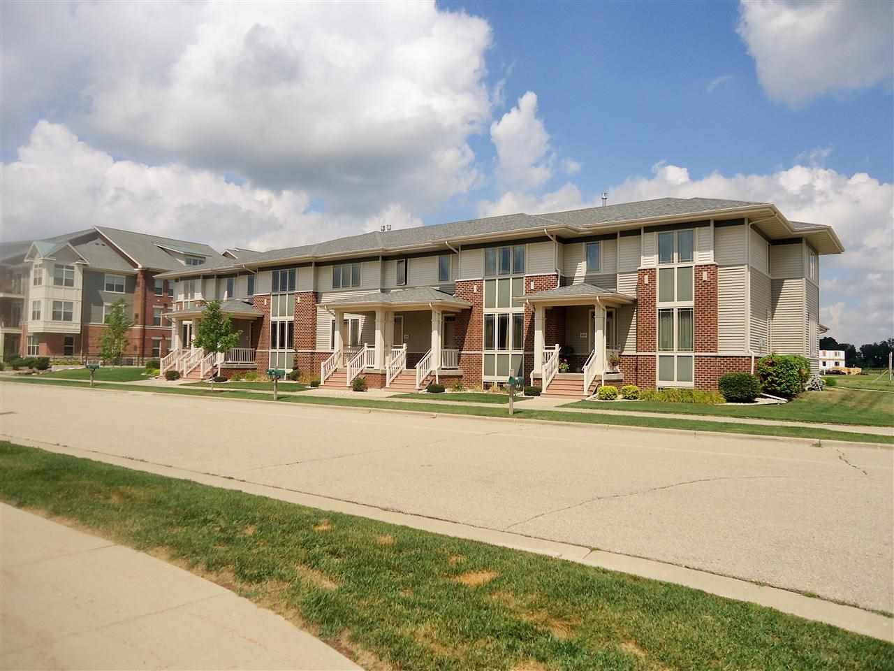 1228 Fairhaven Rd