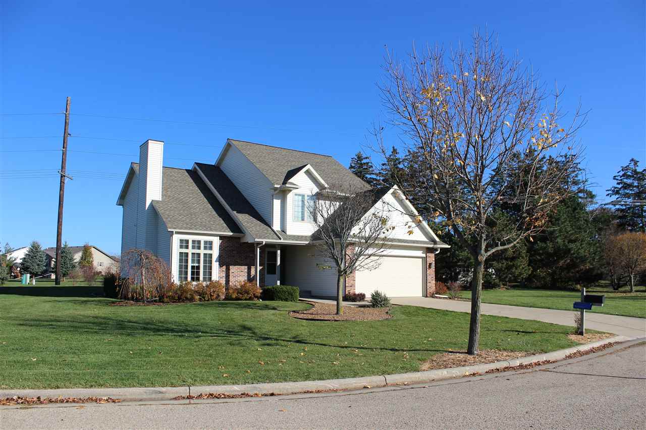 815 Hummingbird Ct