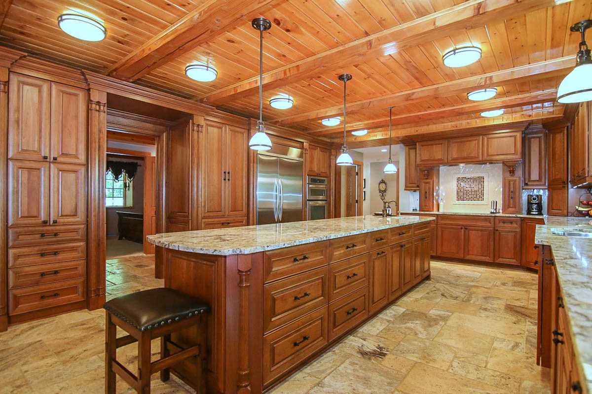 1809 Corinth Dr