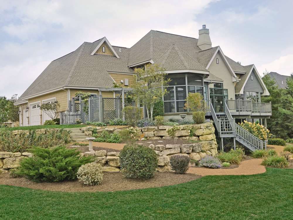 3243 FERNGLADE RD, Verona, WI 53593
