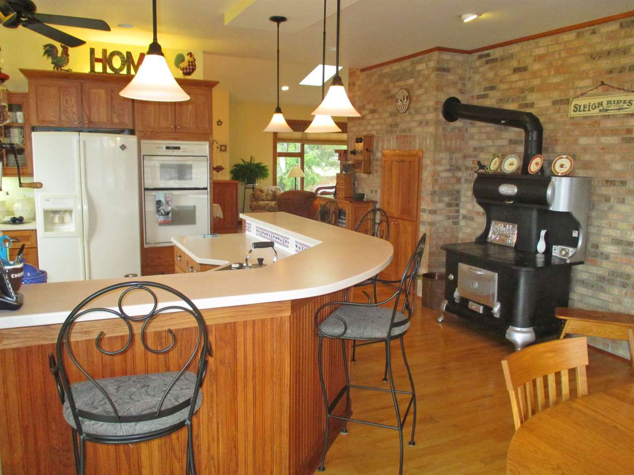 2155 SPRING ROSE RD, Verona, WI 53593