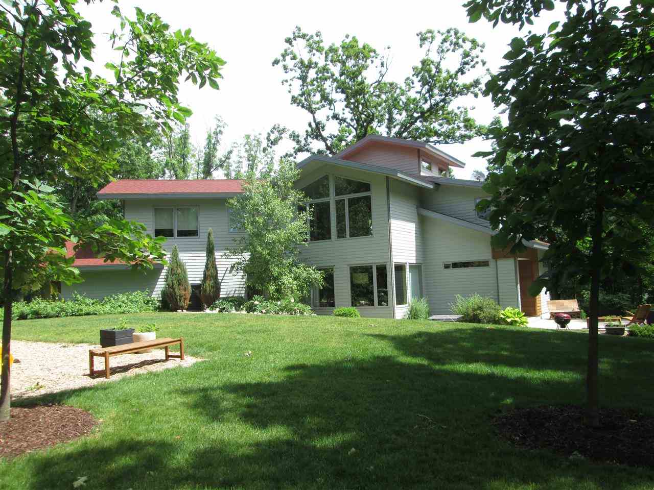3359 Timber Ln, Middleton, WI 53593