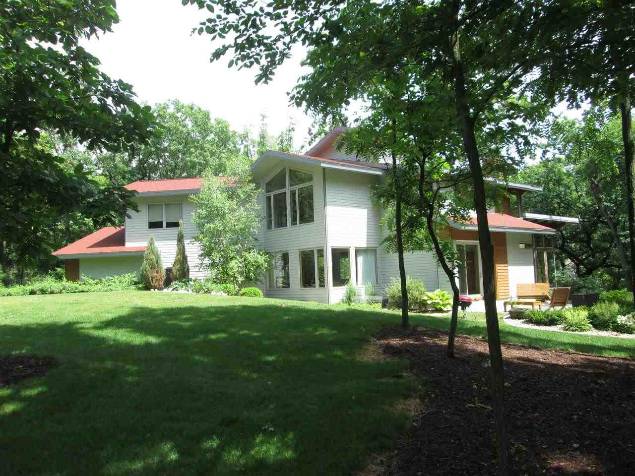 3359 Timber Ln, Middleton, WI 53593