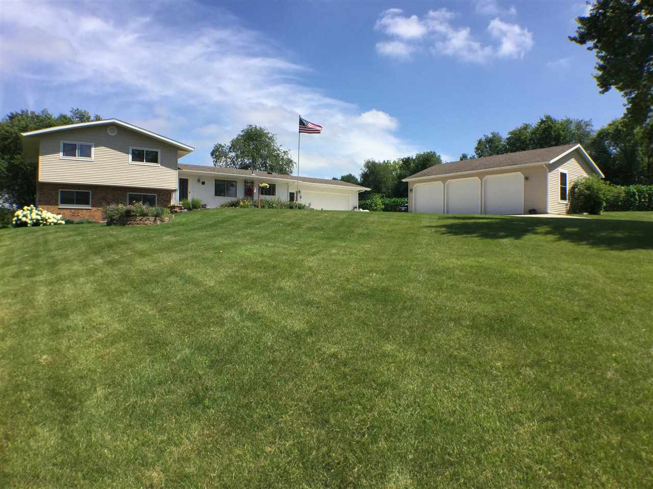 3420 Sugar Maple Lane