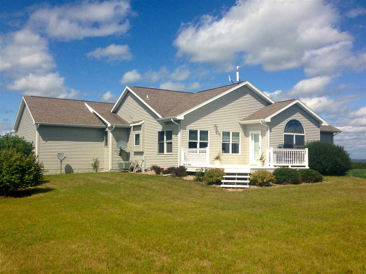 1654 Spring Rose Rd