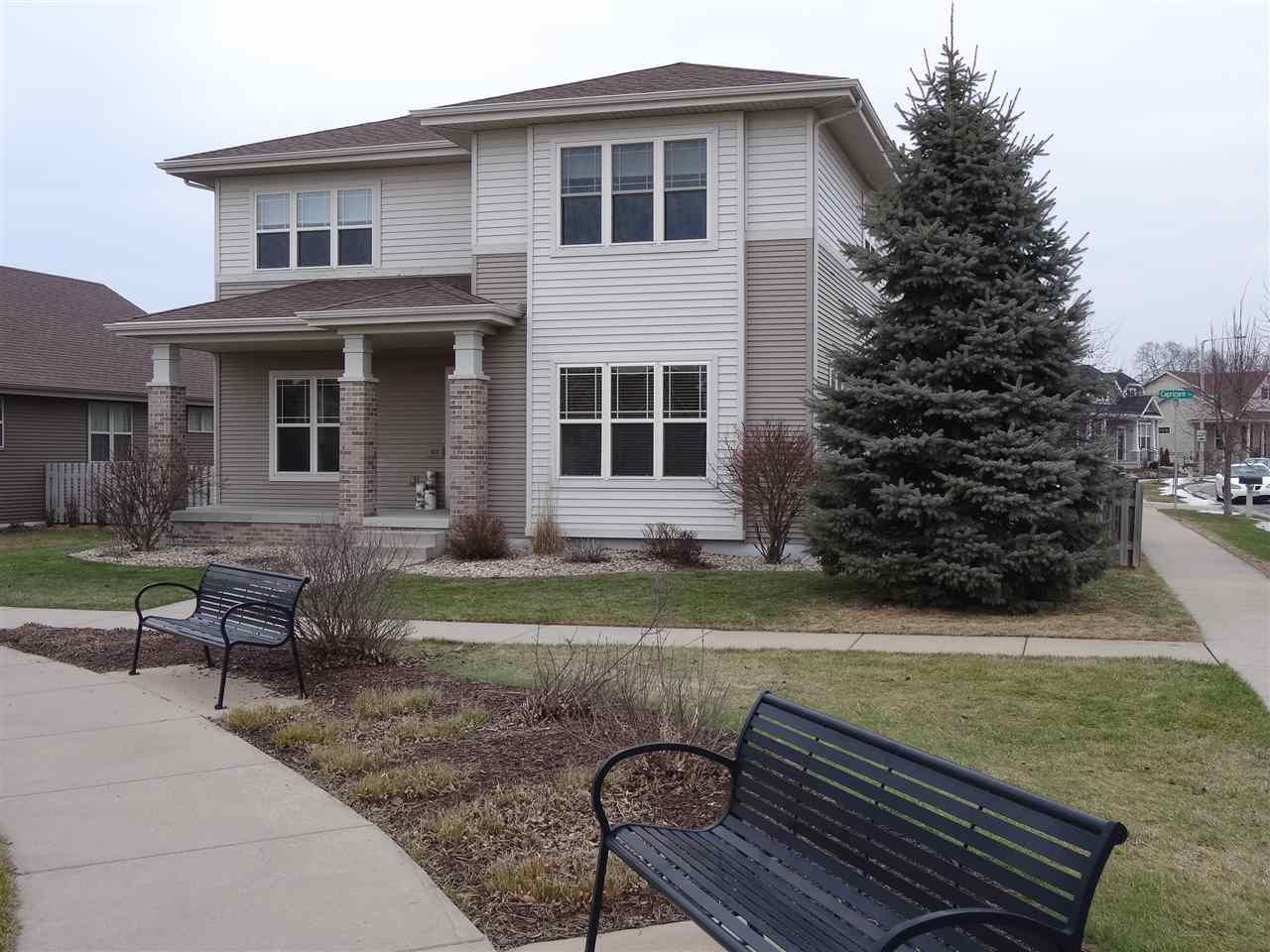 7553 De Soto St