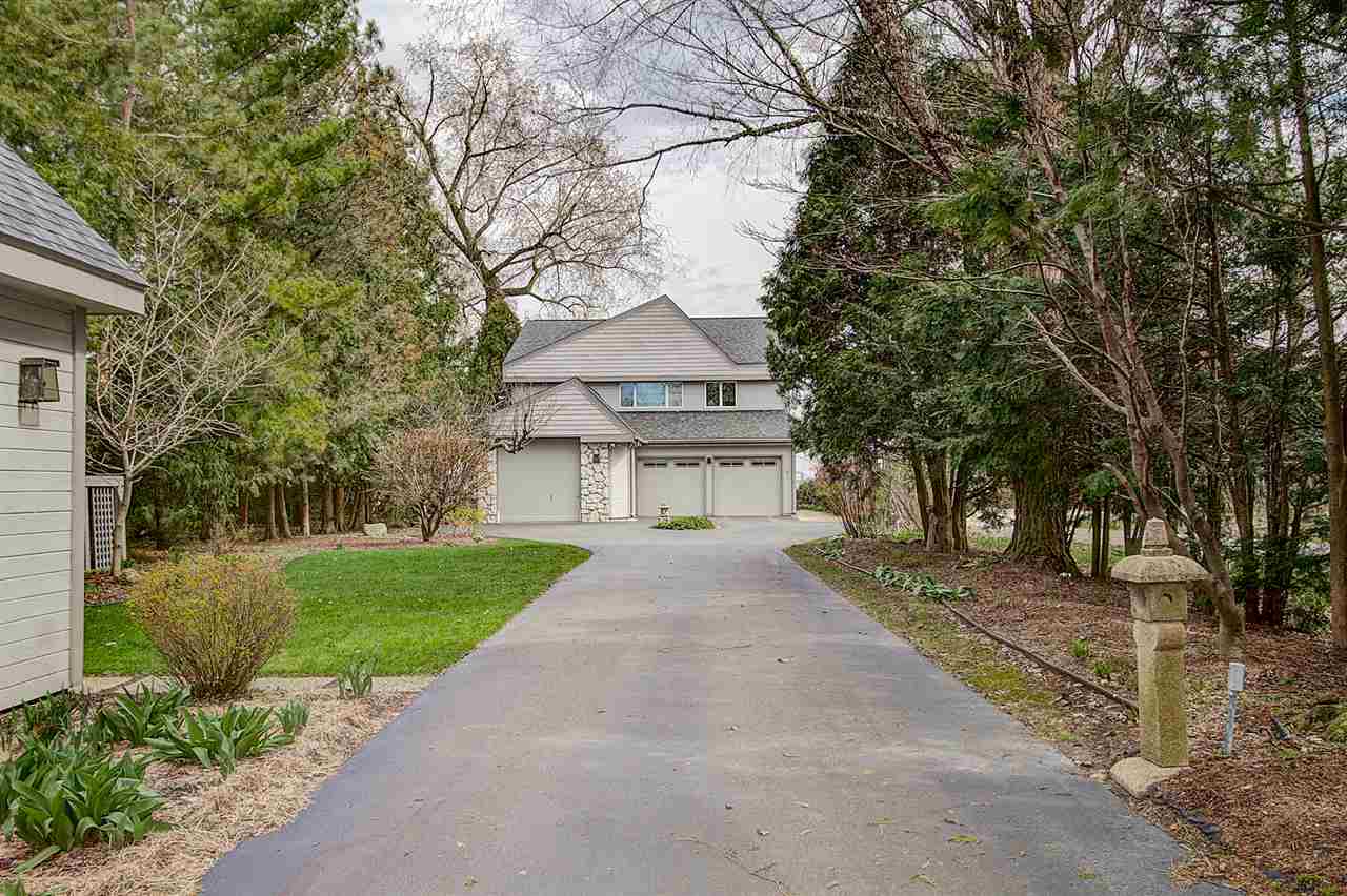 5140 Reynolds Ave, Waunakee, WI 53597