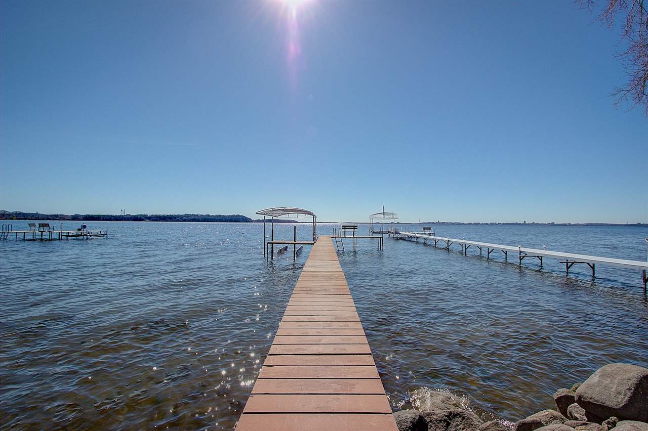 5140 Reynolds Ave, Waunakee, WI 53597