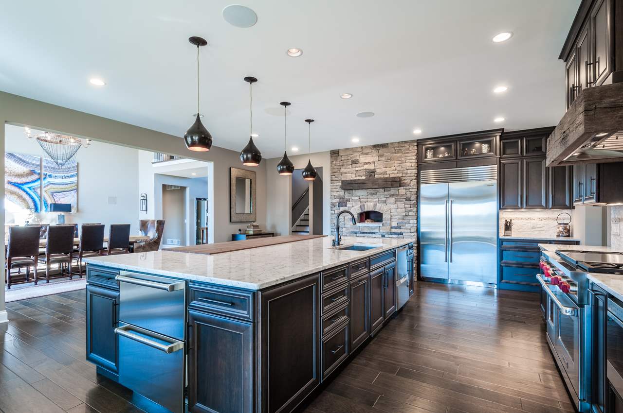 1120 Ireland Dr, Waunakee, WI 53597
