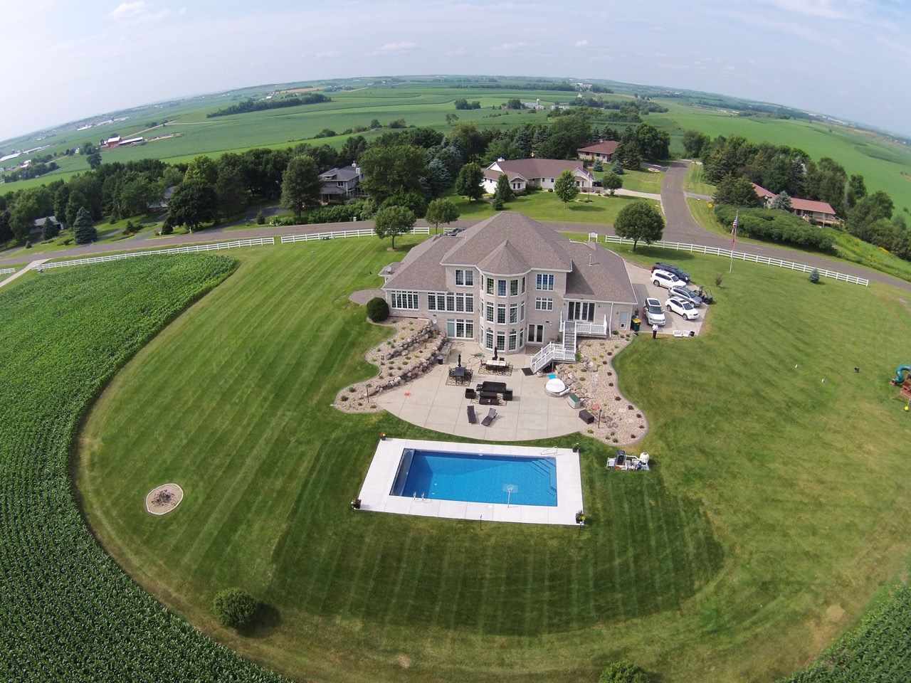 5963 Cuba Valley Rd, Waunakee, WI 53597