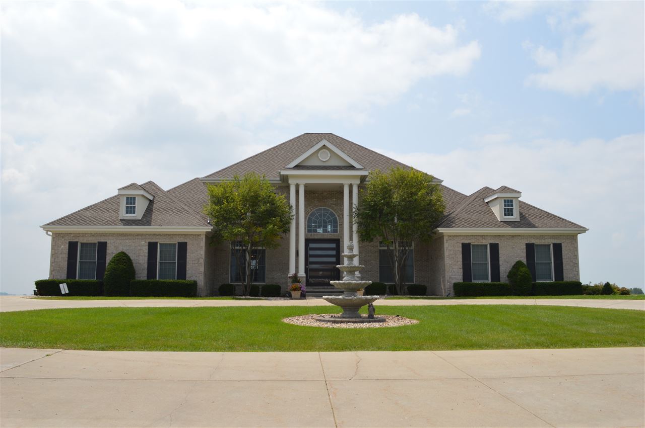 5963 Cuba Valley Rd, Waunakee, WI 53597