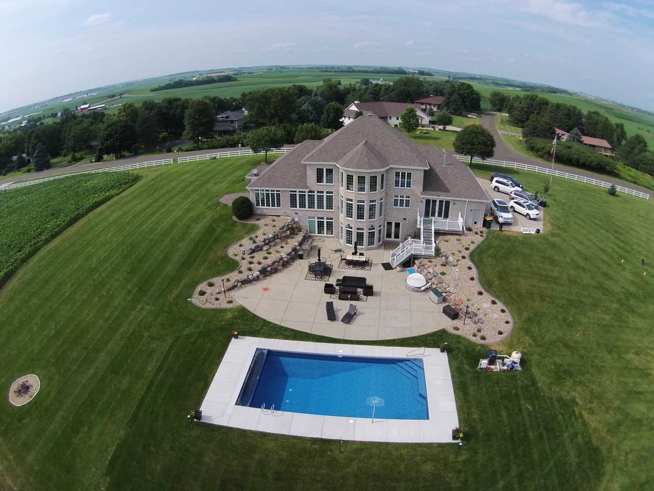 5963 Cuba Valley Rd, Waunakee, WI 53597