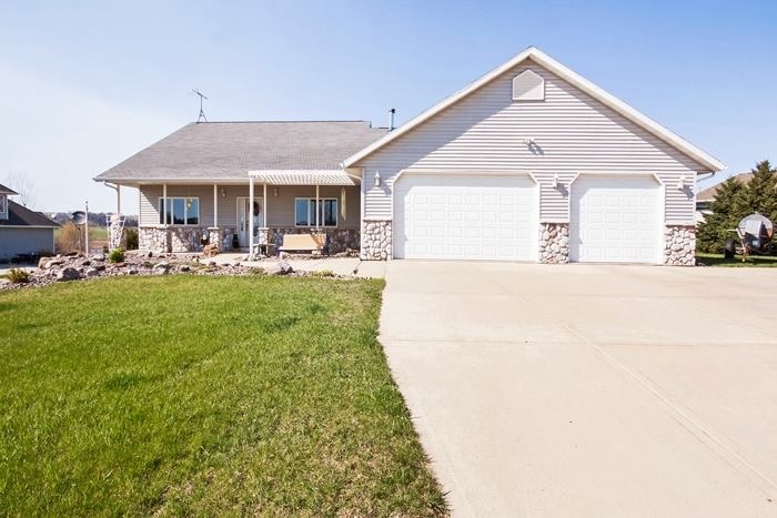 207 Meadow Oak Trail