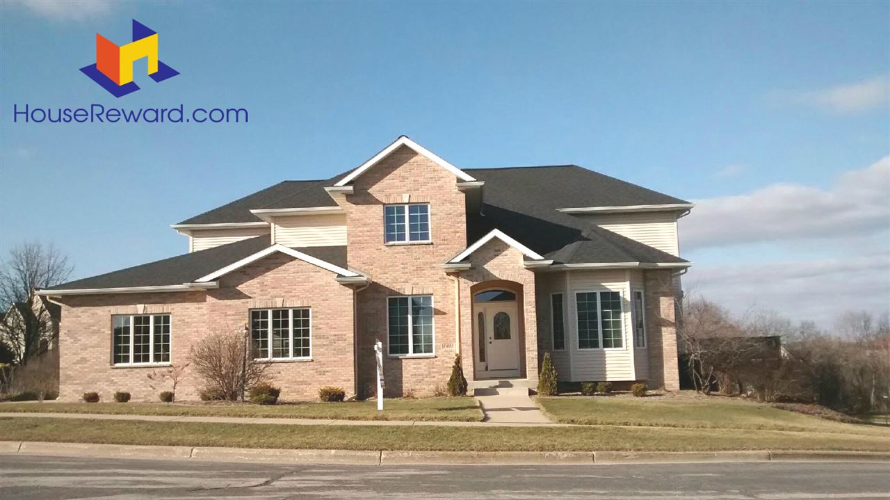 1803 Newmarket Mews