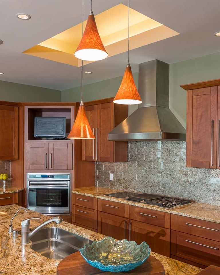 350 S HAMILTON ST, Madison, WI 53703