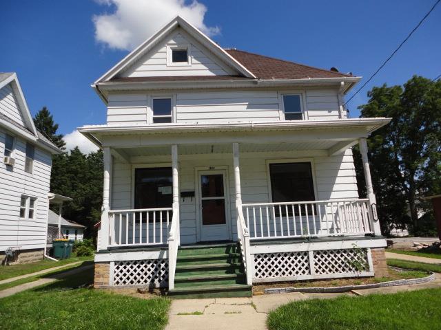 113 La Crosse StBeaver Dam, WI, 53916Dodge County