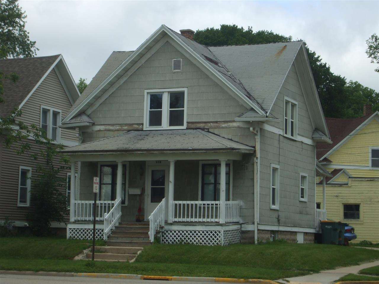 80 W Manchester St
