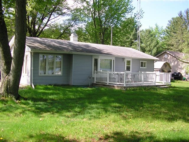 W414 Riverview Dr