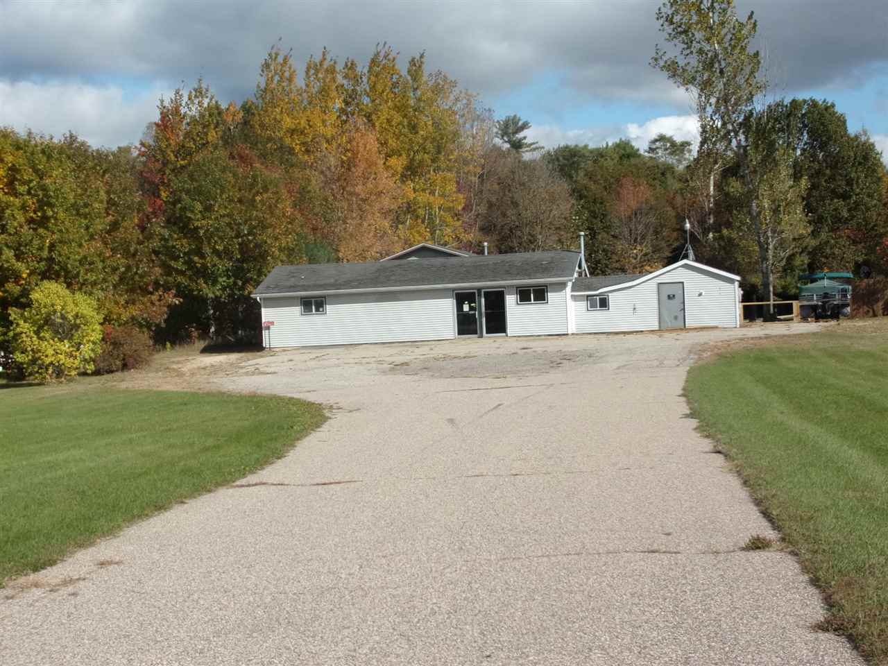 567 Underwood Ave