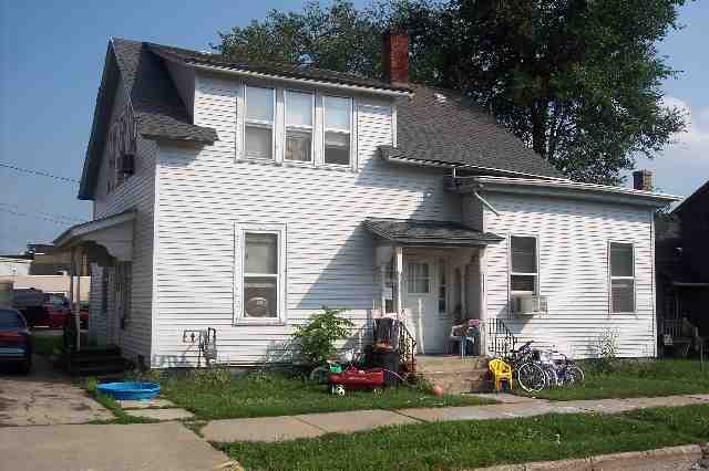 605 W River St