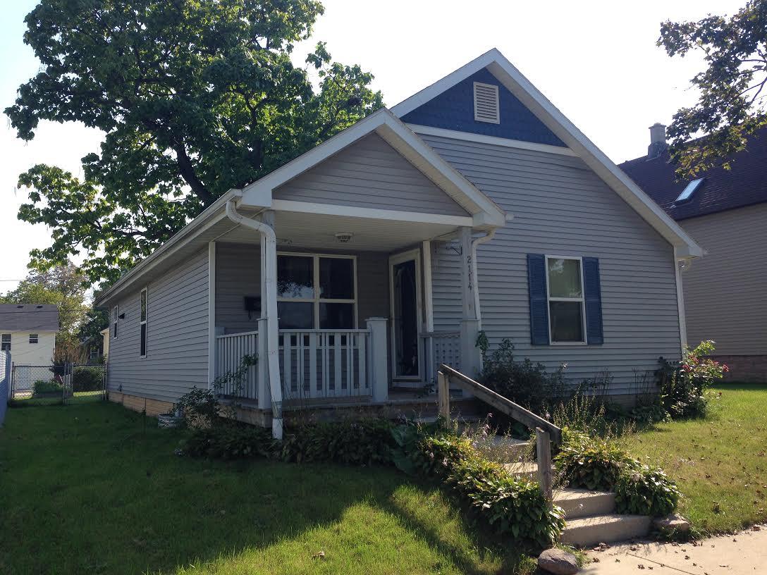 319 Meadowlark Dr