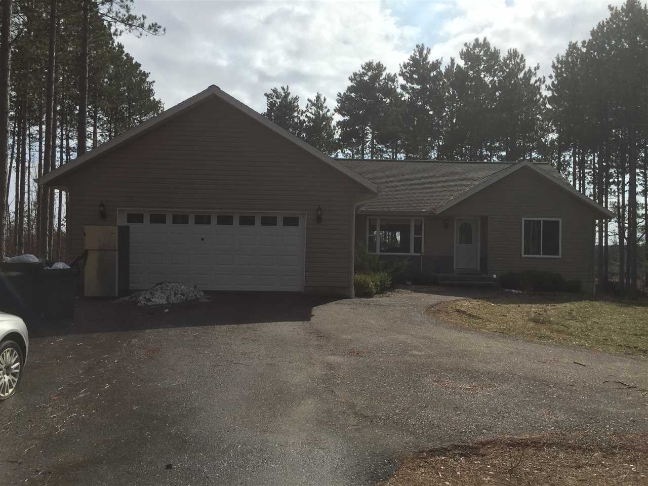 1172 N Gale Dr