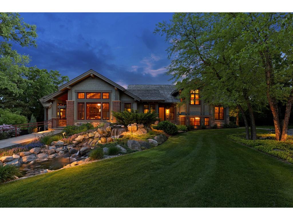 227 Cedar Drive W, Hudson, WI 54016