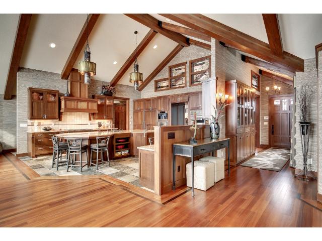 227 Cedar Drive W, Hudson, WI 54016