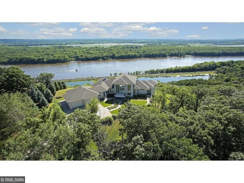 N4465 1130th Street, Prescott, WI 54021