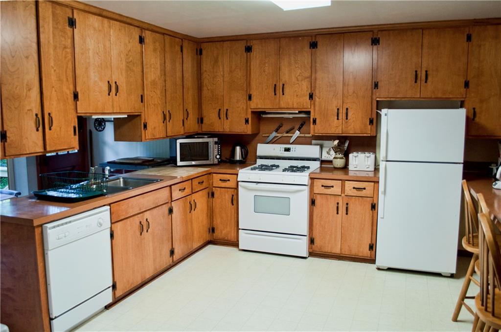 1674 State Road 87, St.Croix Falls, WI 54024