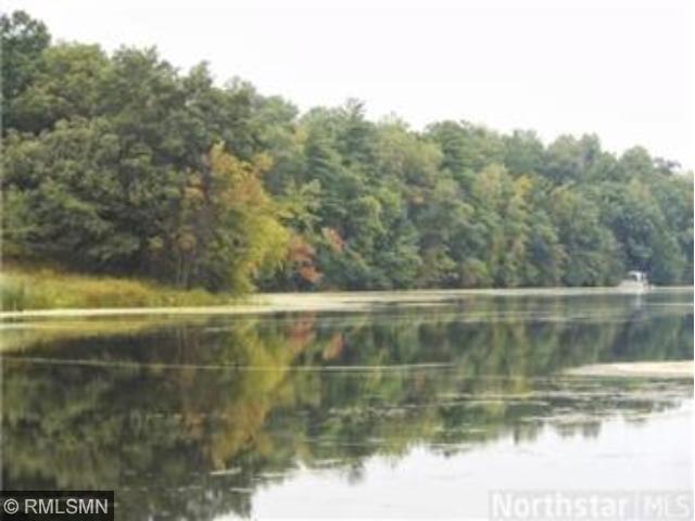 463 Meadow Ln