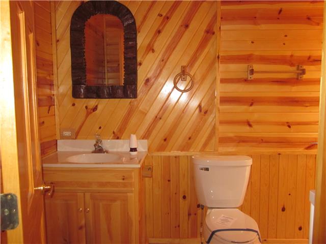 W10192 Jessica LnCrivitz, WI, 54114Marinette County