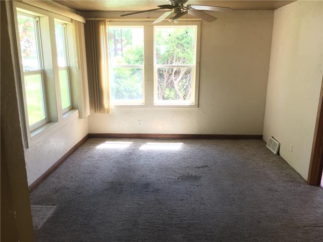 322 S James StKimberly, WI, 54136Outagamie County